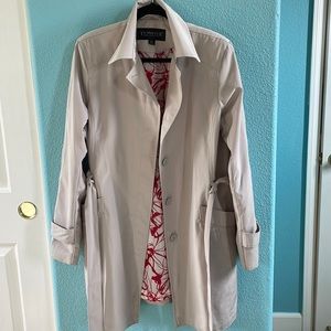 Ladies Belted Rain Coat